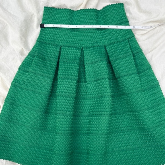 Anthropologie "Girls from Savoy" women's ponte bell skirt green XS/S, stretch - Picture 13 of 14
